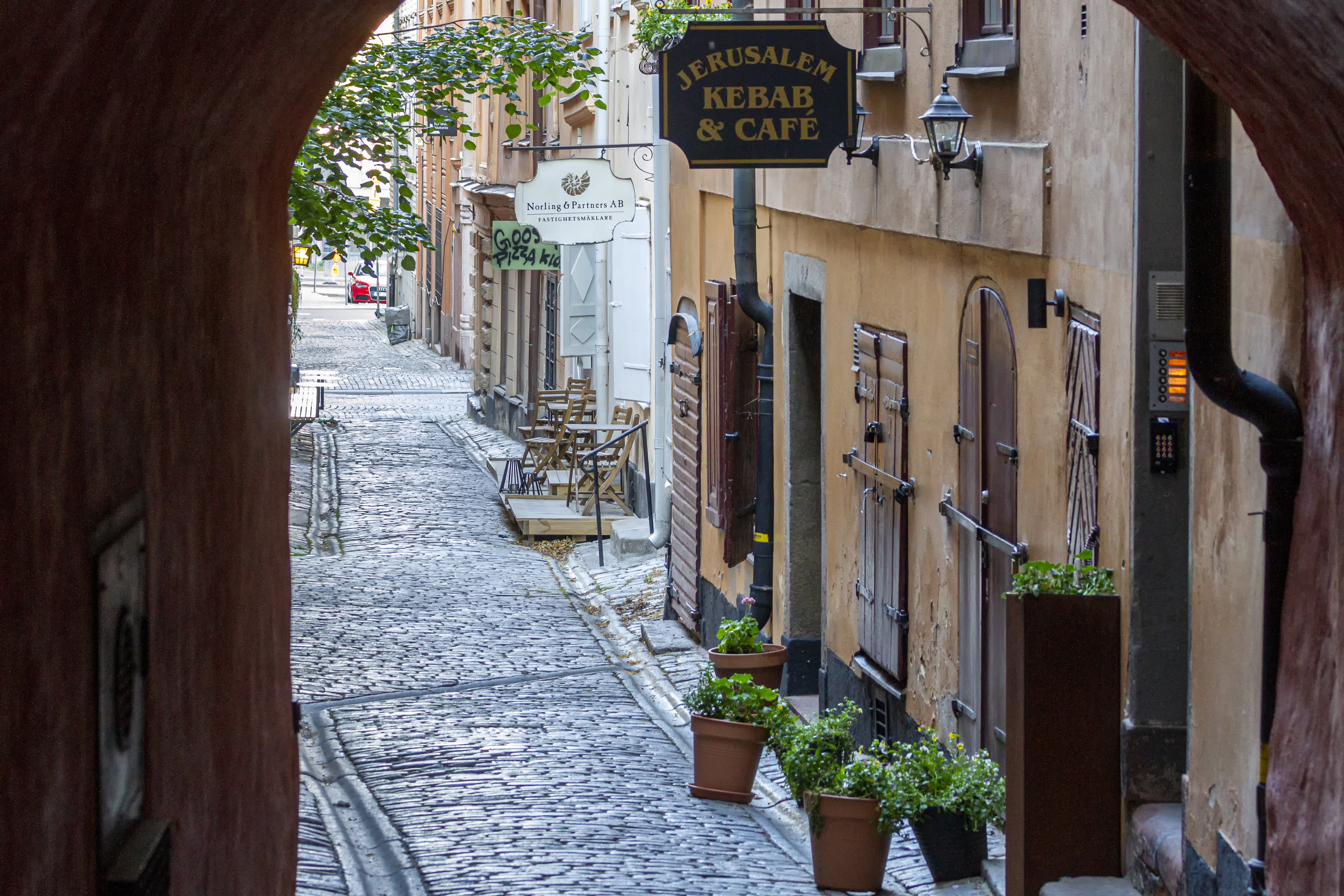 Pittoreske Gasse in Gamla stan, Stockholm, Stockholms län