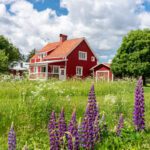 Schwedisches Wohnhaus im Sommer in Nusnäs, Dalarnas län